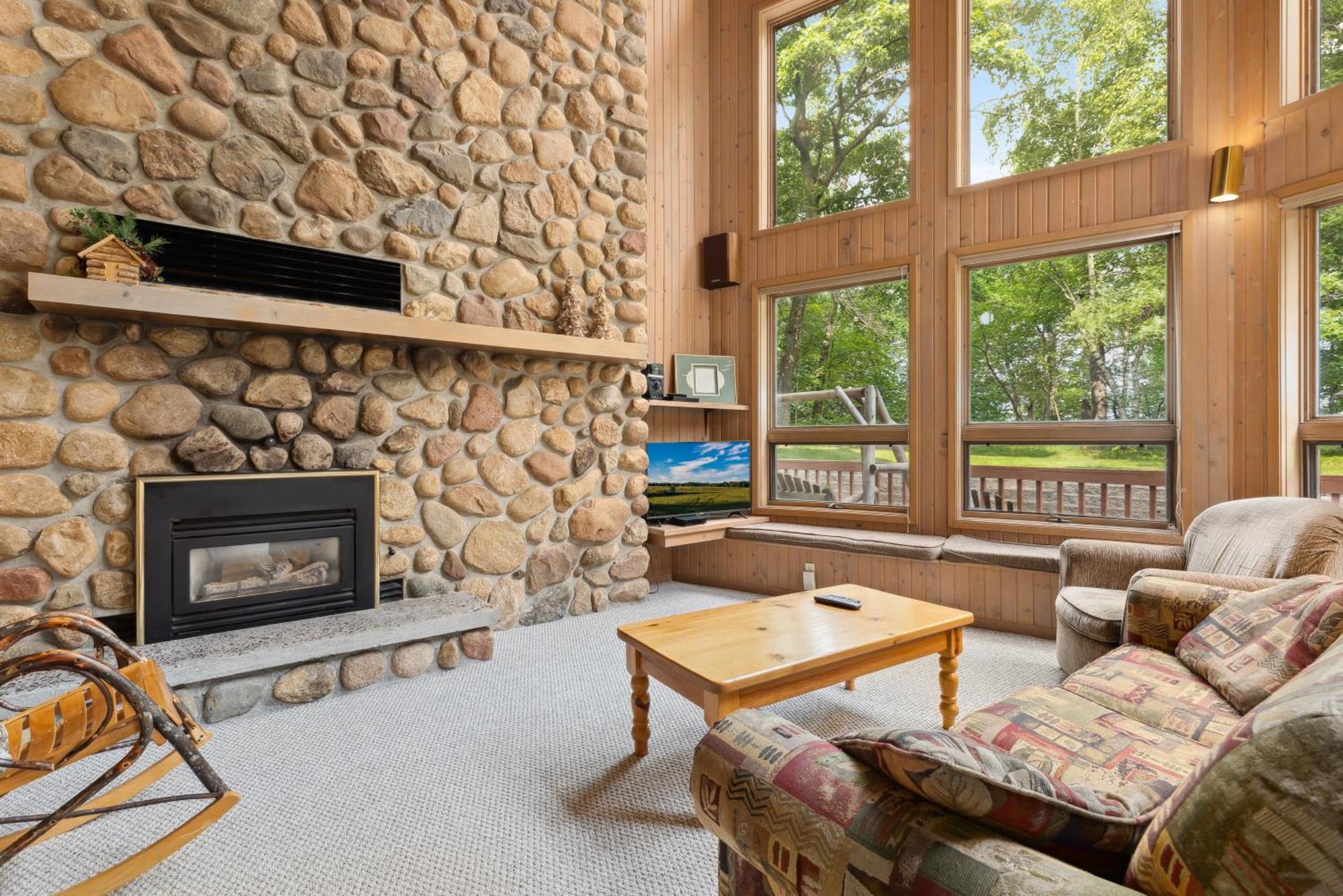 Causeway On Gull Resort Lake Shore Exterior photo